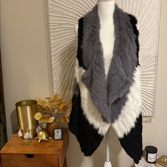 Bloomingdale's Sweaters - 100% Rabbit Fur & Cashmere Bloomingdale’s Top/Vest